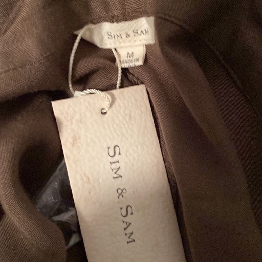 Sim & Sam Olive Green front button tie front crop top, size M - Picture 3 of 4